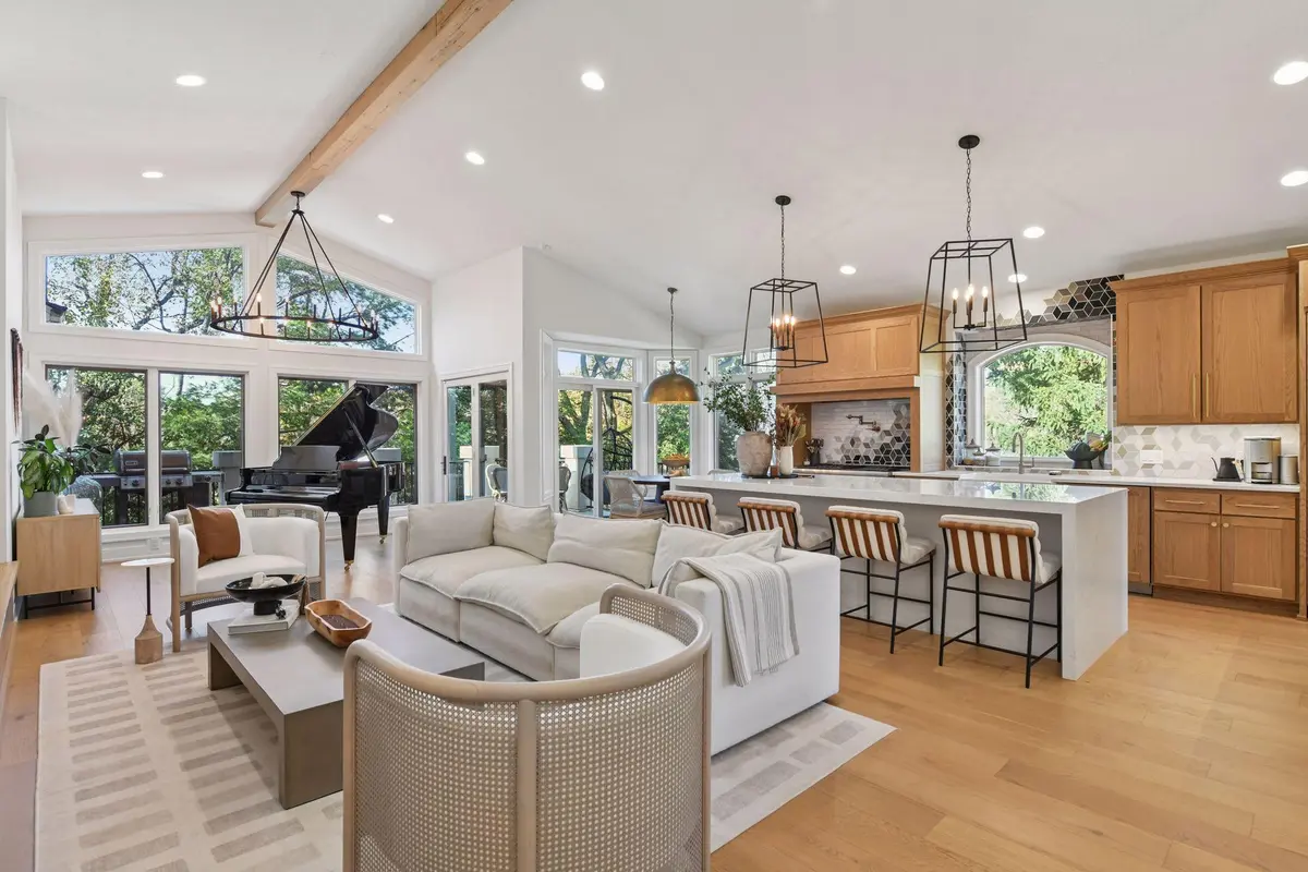 2600 Cedar GN, Minnetonka, MN 55305