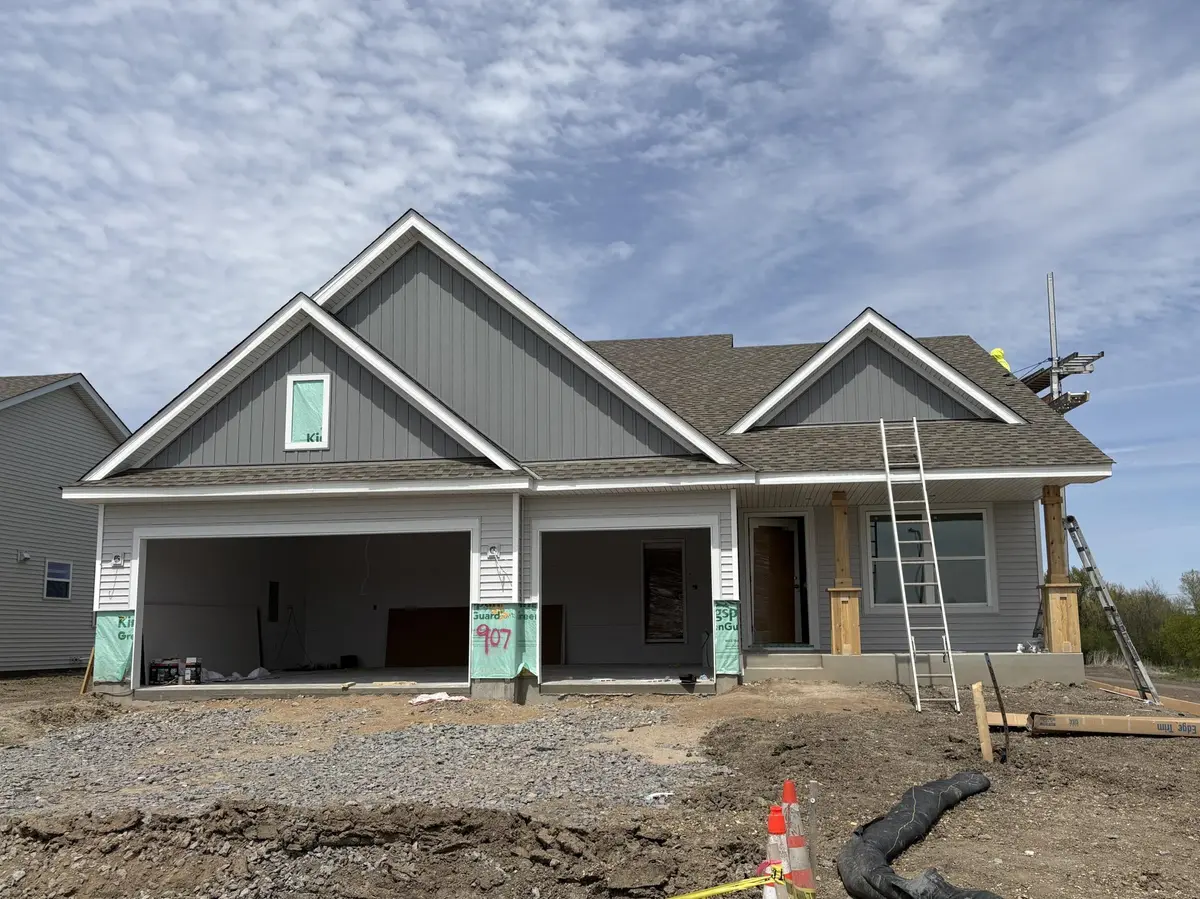 907 Harvest TRL, Buffalo, MN 55313