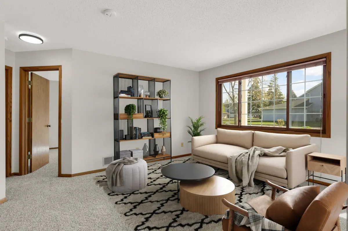 4061 Maureen DR NE #105, Columbia Heights, MN 55421
