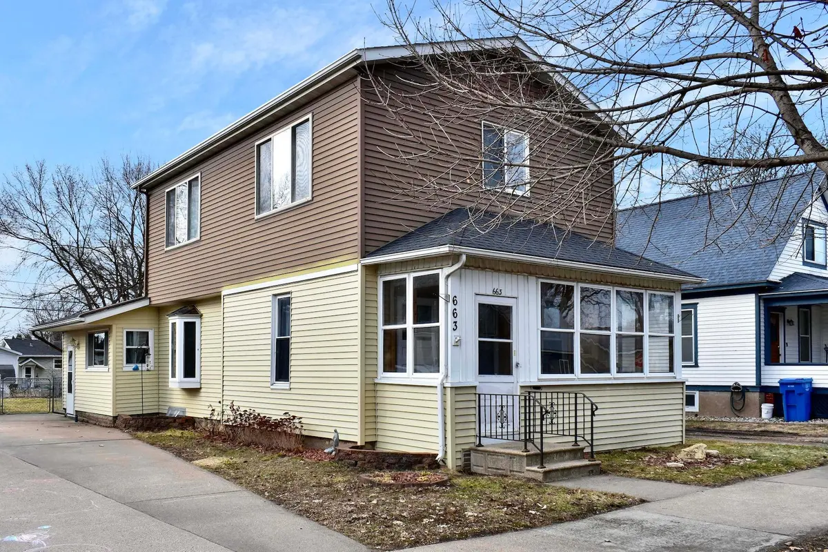663 Dacota ST, Winona, MN 55987