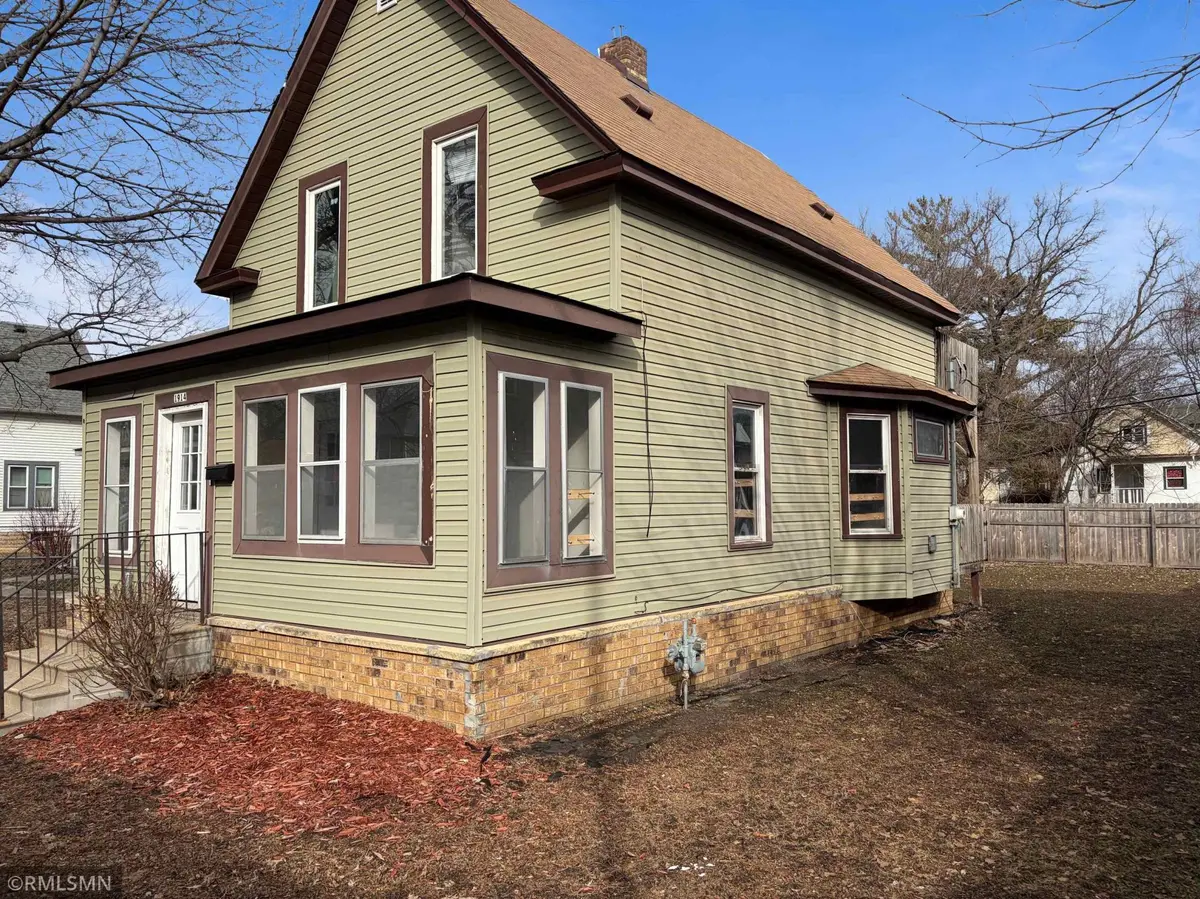 1914 Penn AVE N, Minneapolis, MN 55411