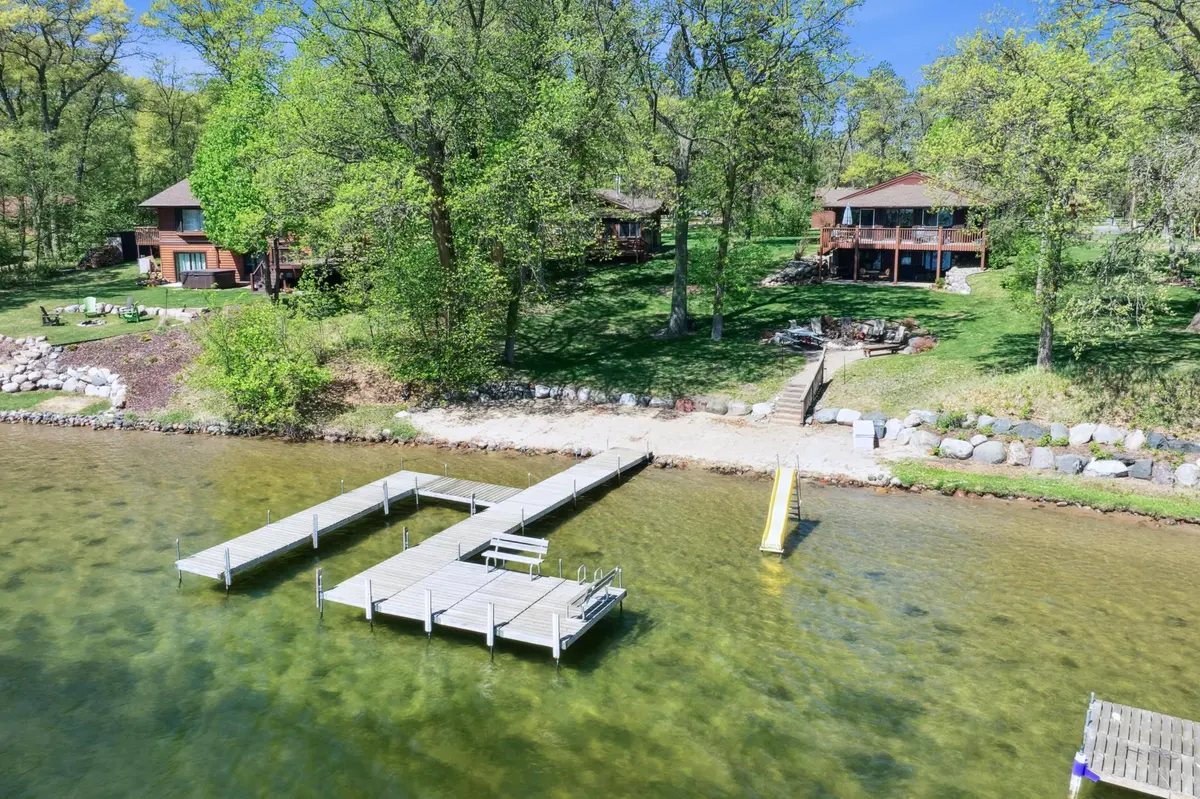 35592 W Shore DR, Crosslake, MN 56442