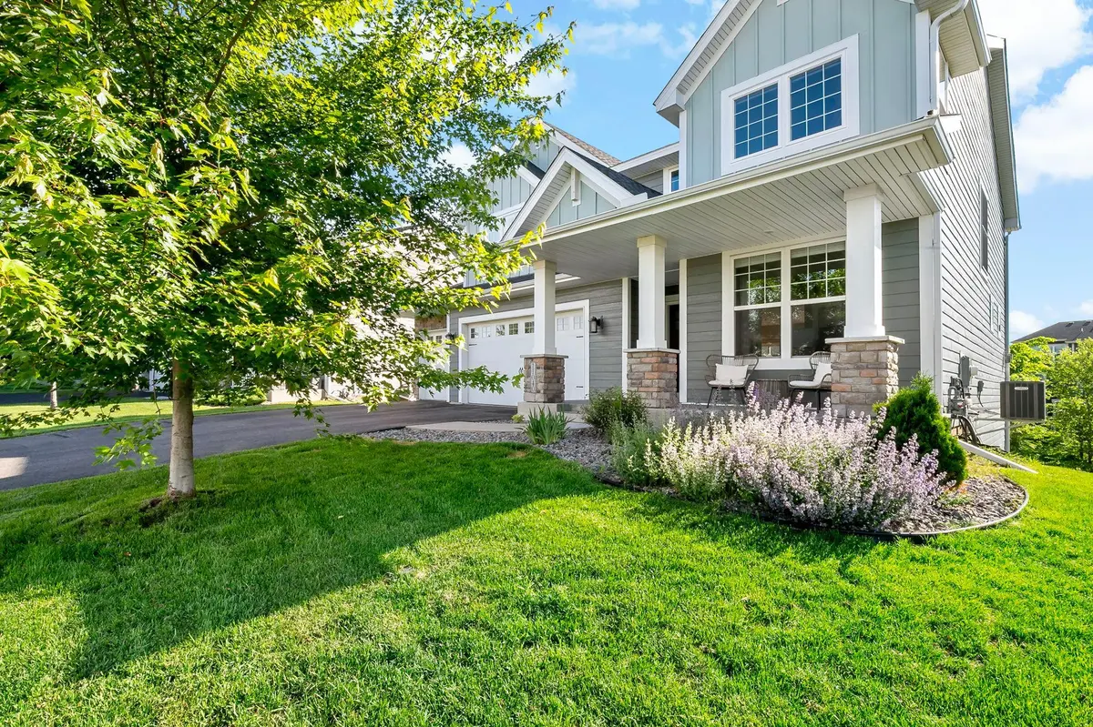 11040 Sundance RDG, Maple Grove, MN 55369