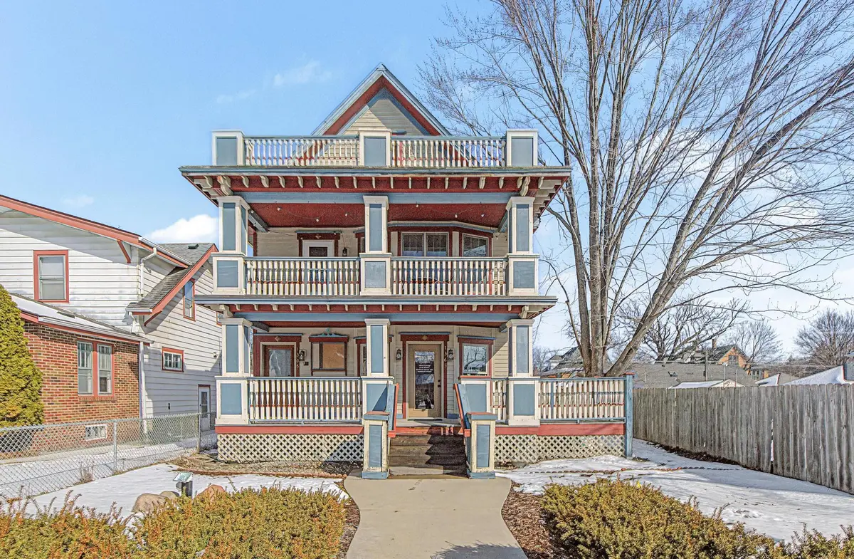 1363 Grand AVE, Saint Paul, MN 55105