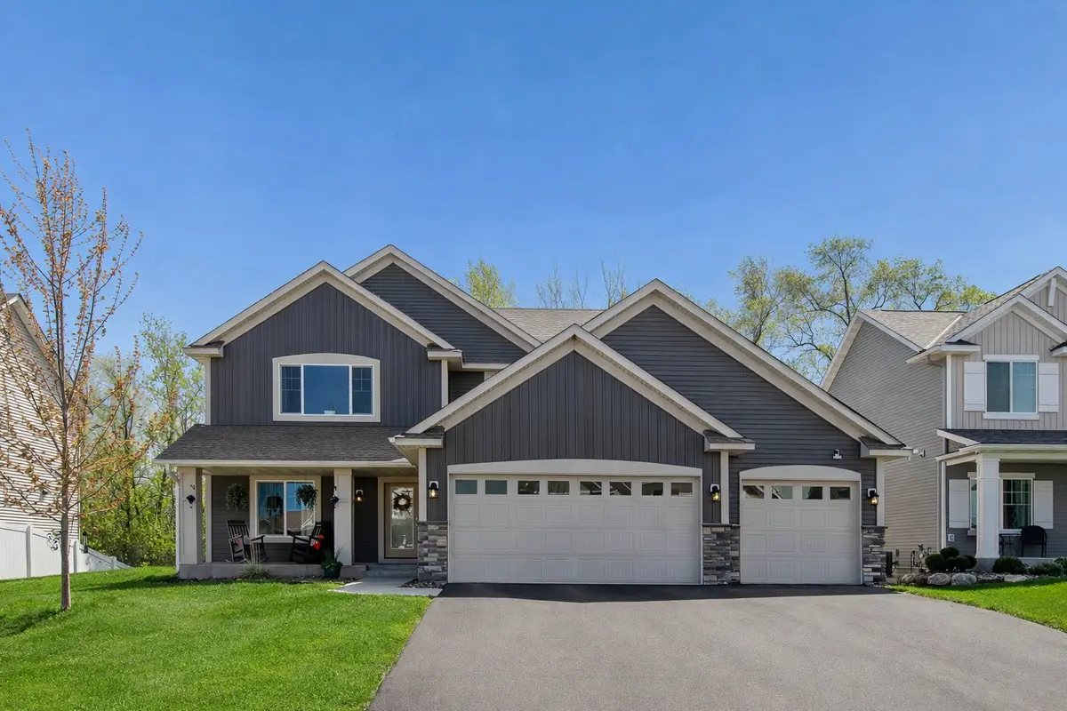 5590 Upper 179th ST, Lakeville, MN 55044