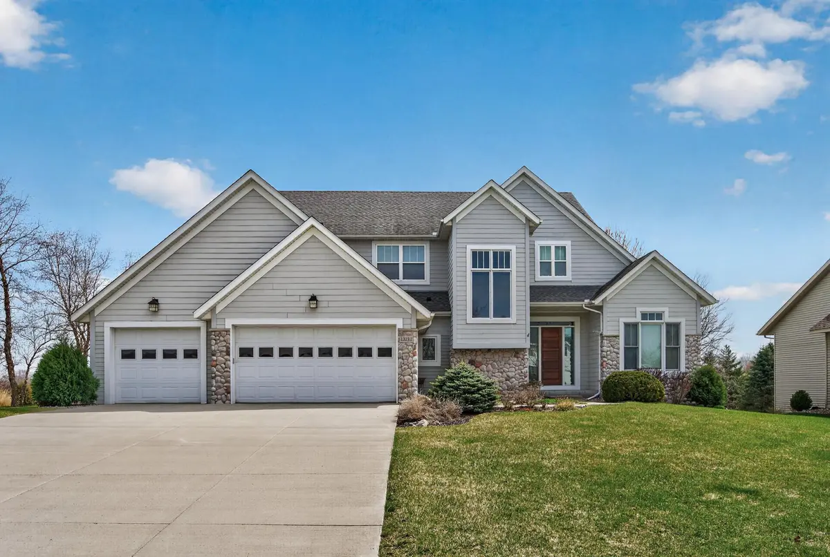 13212 Danner PATH, Rosemount, MN 55068