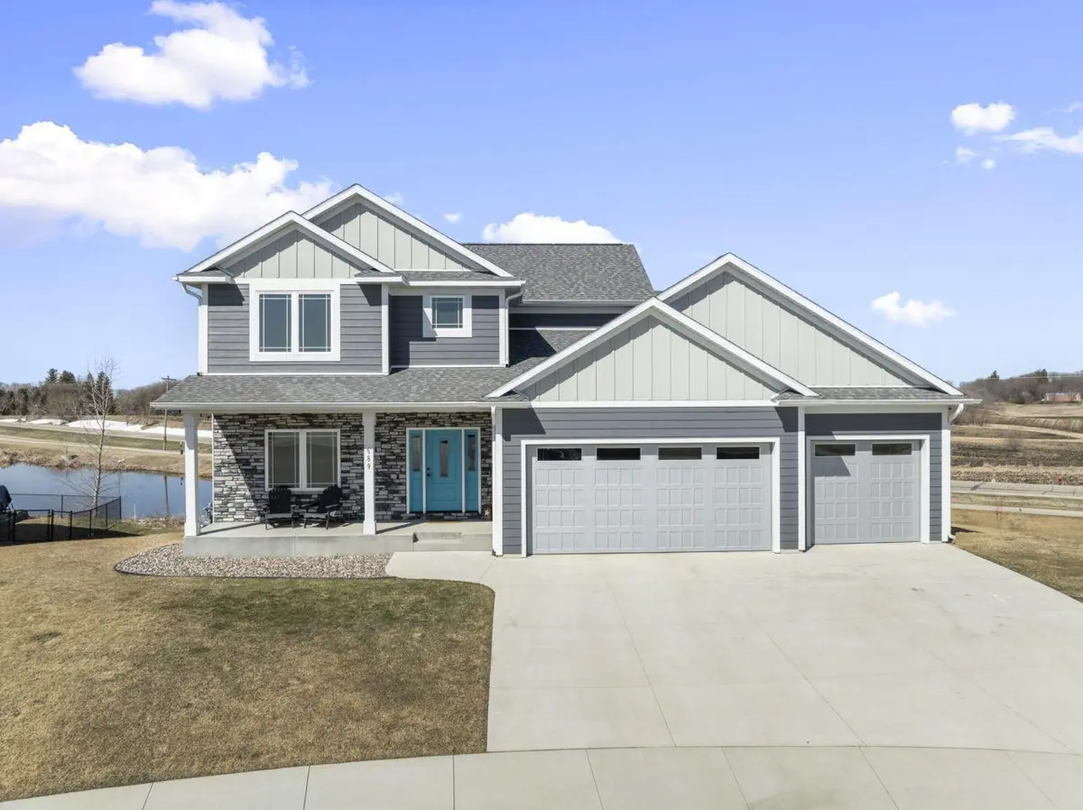 689 Steenhoek LN NE, Byron, MN 55920