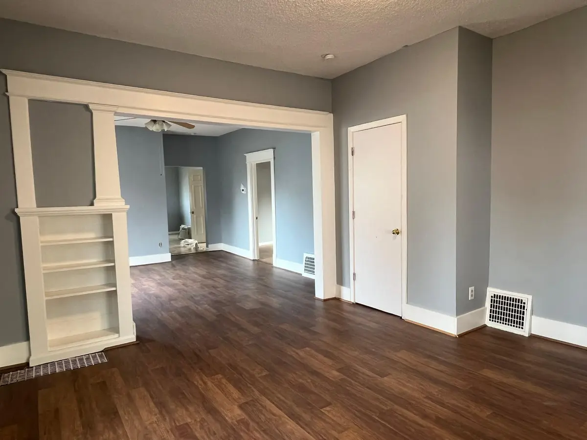 780 Dodd RD, West Saint Paul, MN 55118