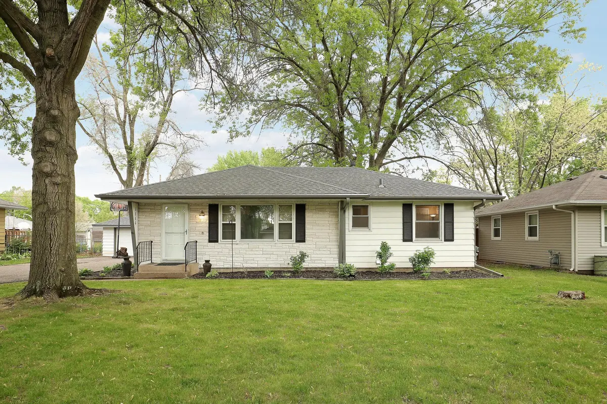 6644 90th ST S, Cottage Grove, MN 55016