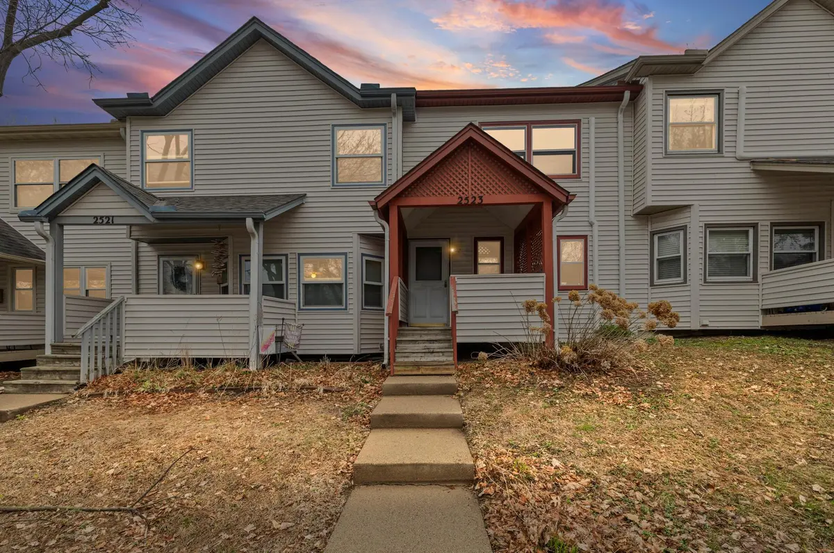 2523 Clinton AVE, Minneapolis, MN 55404