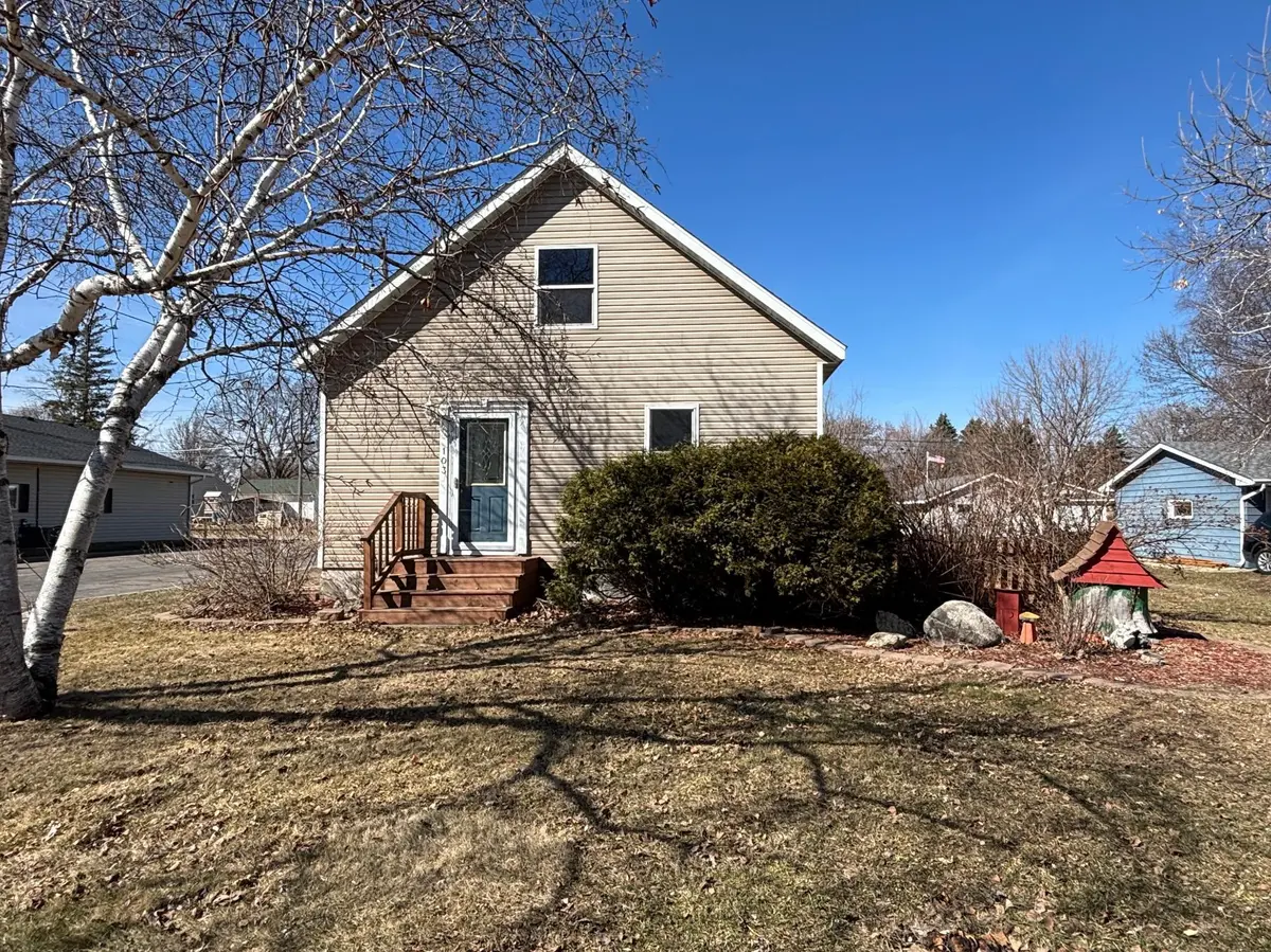 103 2nd AVE N, Waite Park, MN 56387