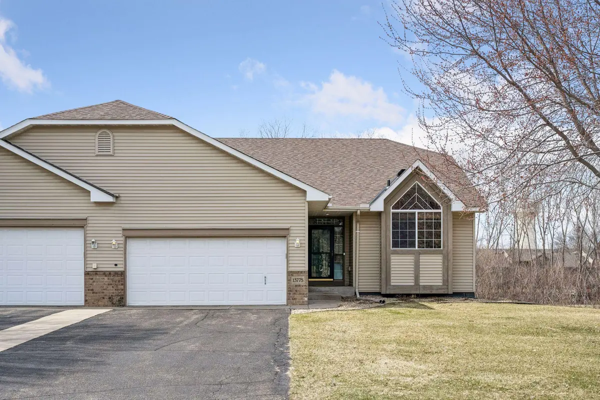 13775 Dorothy DR, Rogers, MN 55374