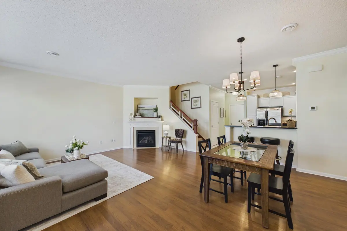 3406 Hazel TRL #D, Woodbury, MN 55129