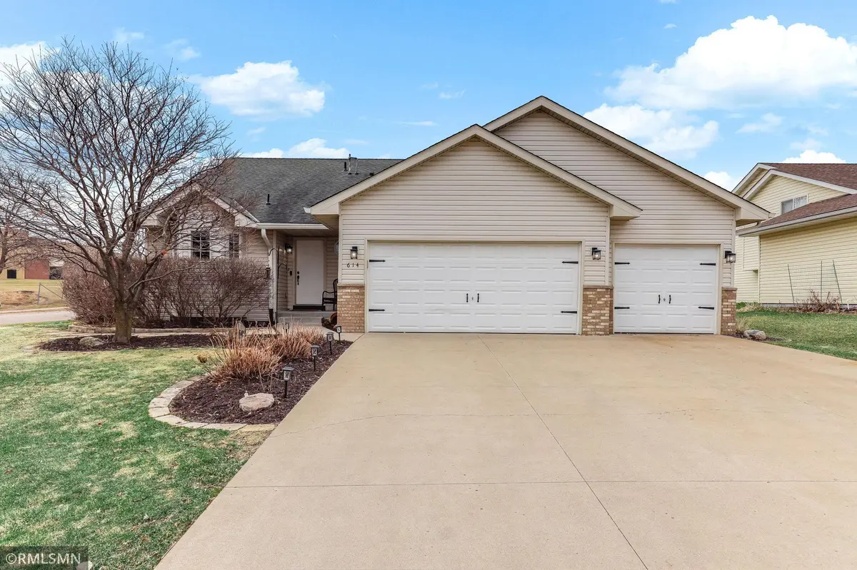 614 Buffalo Hills ST, Buffalo, MN 55313