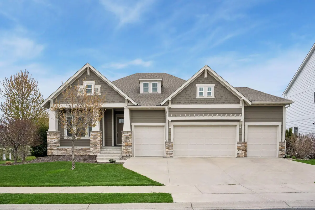 3050 Wild Flower TRL, Medina, MN 55340