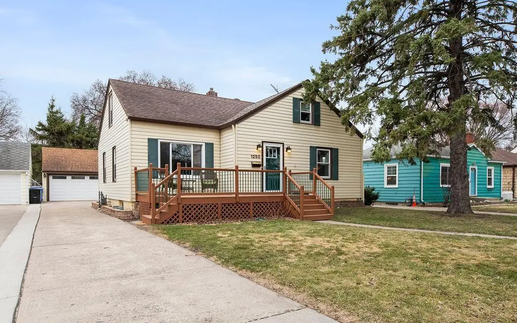 1250 5th ST N, Fargo, ND 58102