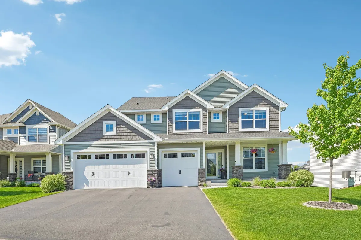 19355 Blue Stem CT, Maple Grove, MN 55311