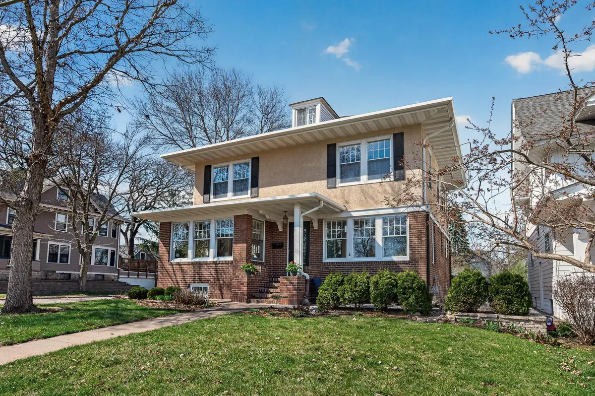 1397 Lincoln AVE, Saint Paul, MN 55105