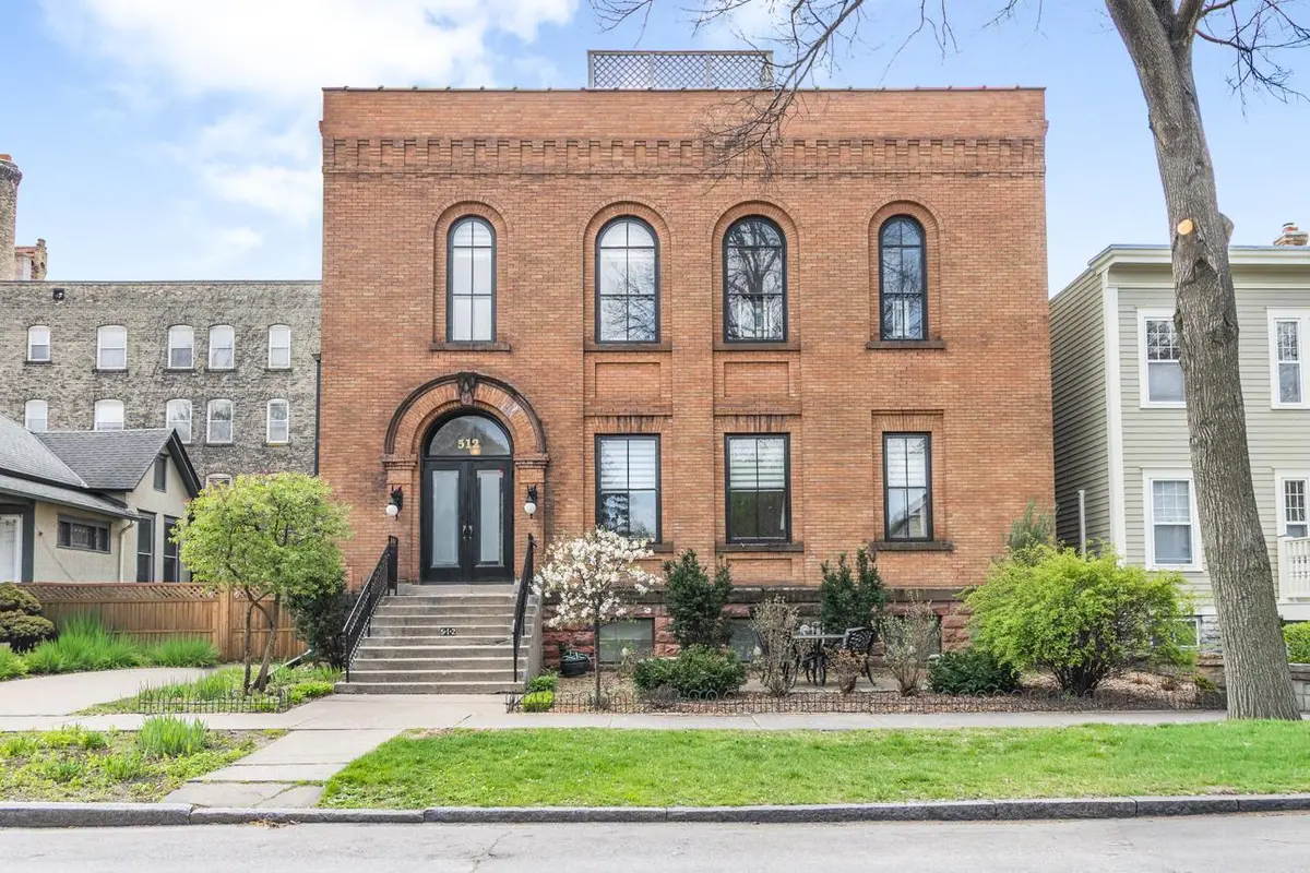 512 Laurel AVE #5, Saint Paul, MN 55102