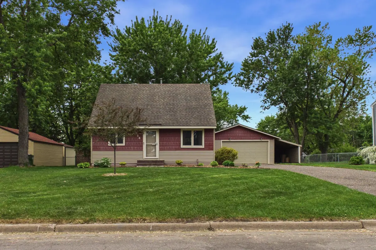 714 109th AVE NW, Coon Rapids, MN 55448