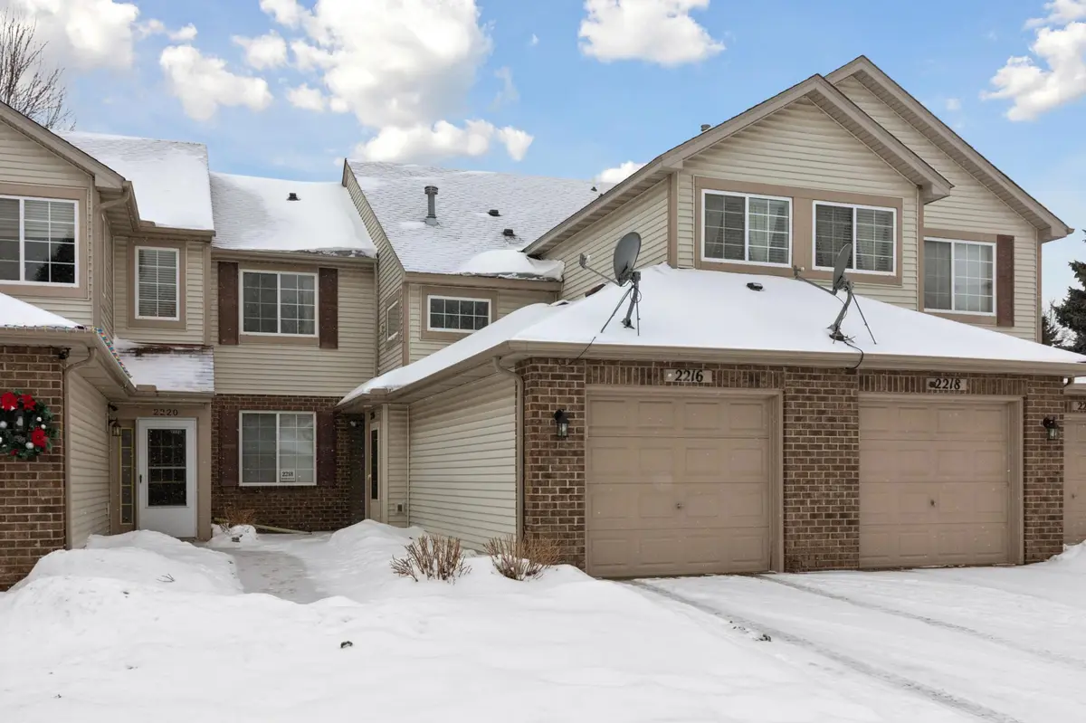 2216 Water Lilly LN #607, Eagan, MN 55122