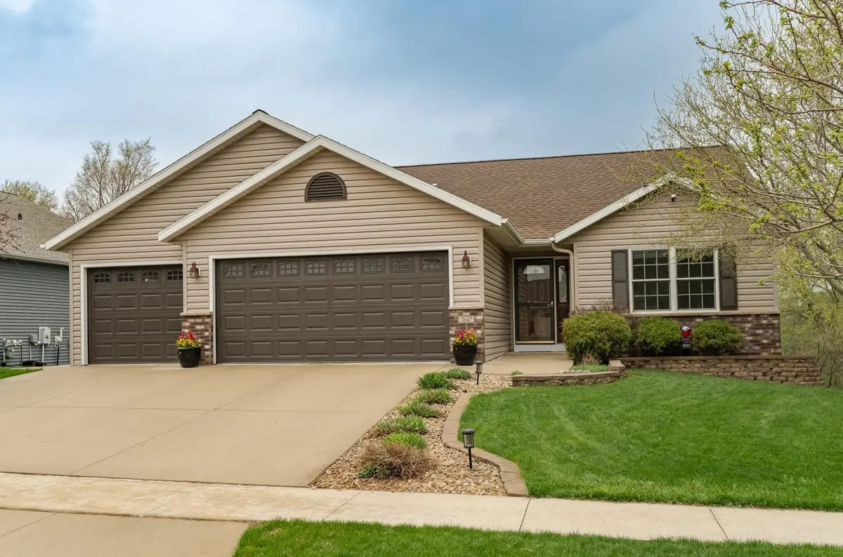 2647 Stacy ST SE, Rochester, MN 55904