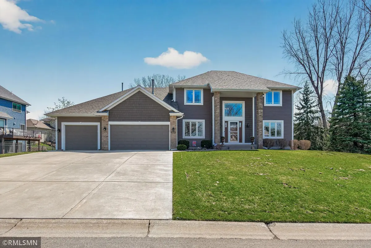 10840 Alberton WAY, Inver Grove Heights, MN 55077