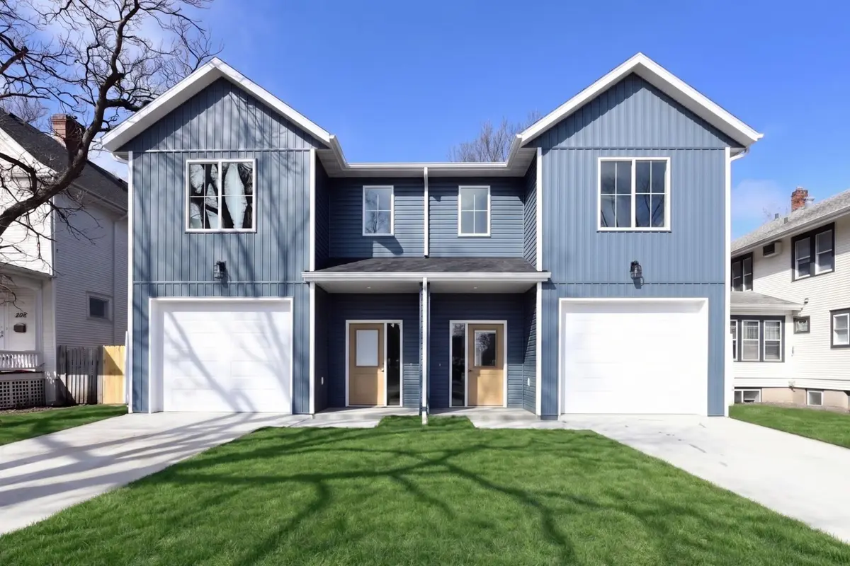 806 7th ST N, Fargo, ND 58102