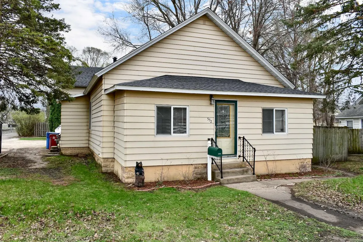 552 Hamilton ST, Winona, MN 55987