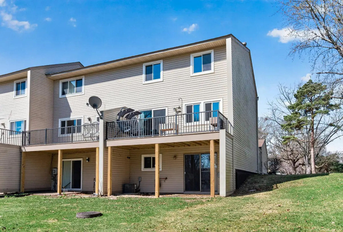 12293 Drake ST NW, Coon Rapids, MN 55448