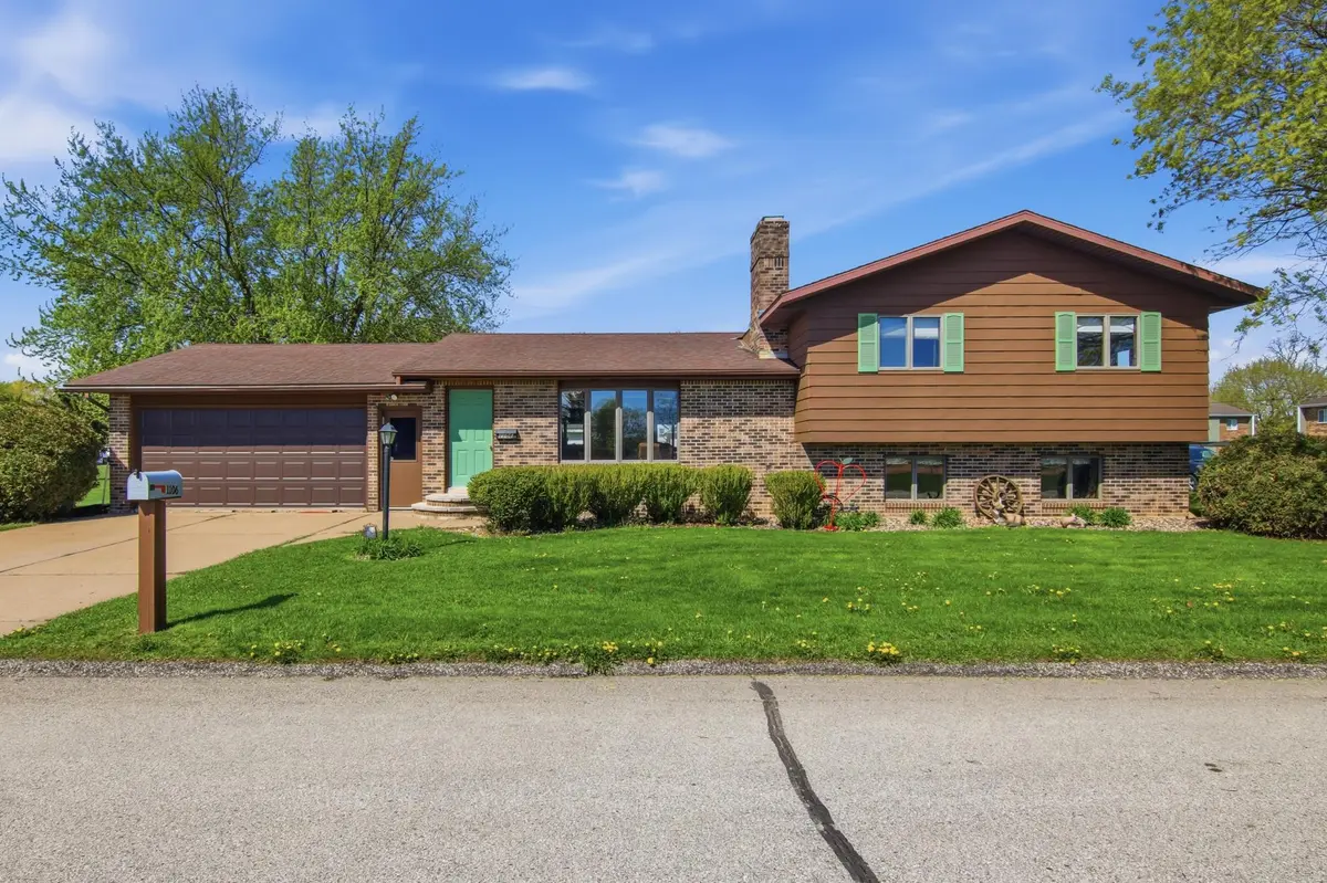 1106 Pierce AVE, Wabasha, MN 55981