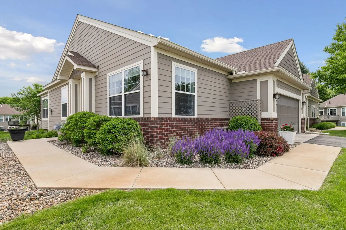 8377 Crabapple CT, Victoria, MN 55386