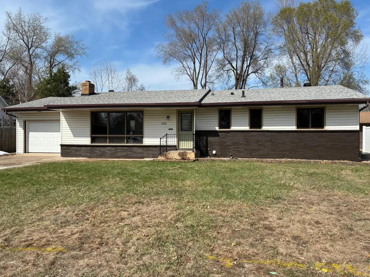 3012 68th AVE N, Brooklyn Center, MN 55429