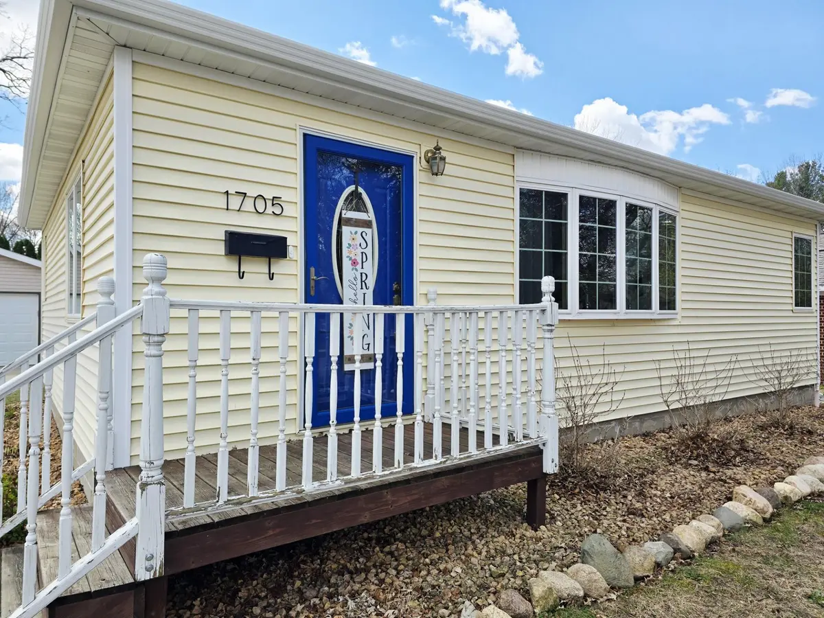 1705 3rd AVE SW, Austin, MN 55912