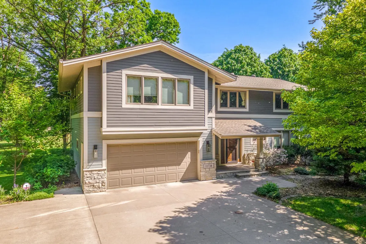 11738 Gentilly RD, Maple Grove, MN 55369
