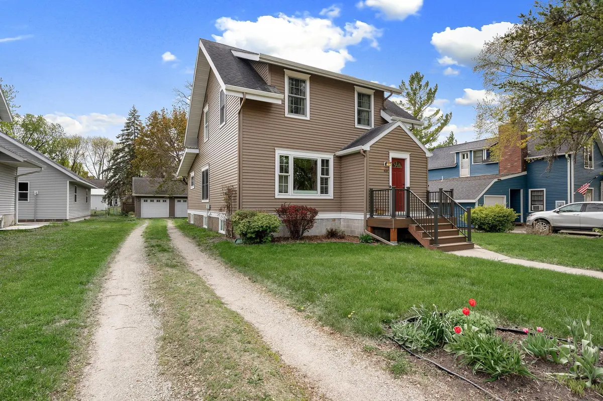 412 4th AVE NE, Waseca, MN 56093