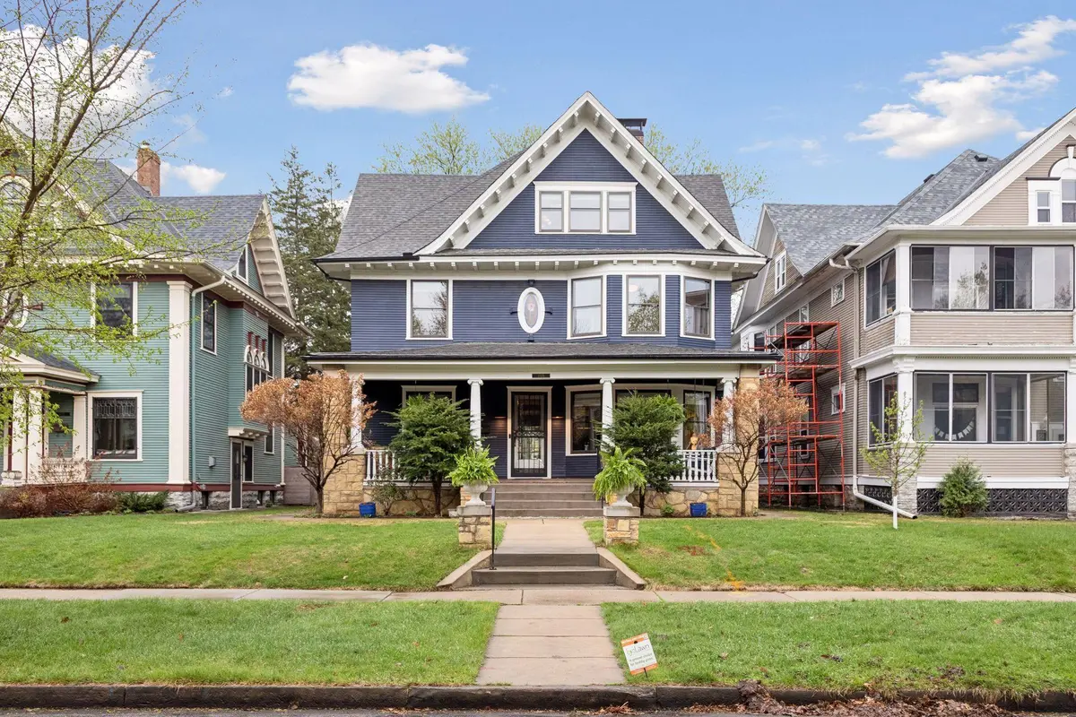 1026 Portland AVE, Saint Paul, MN 55104