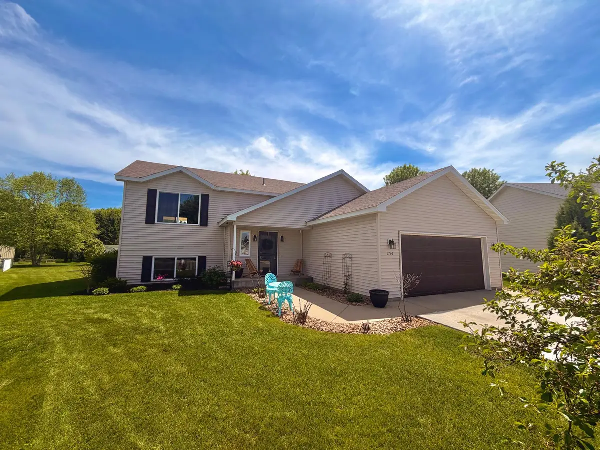 5736 Eagle CT, Saint Cloud, MN 56303