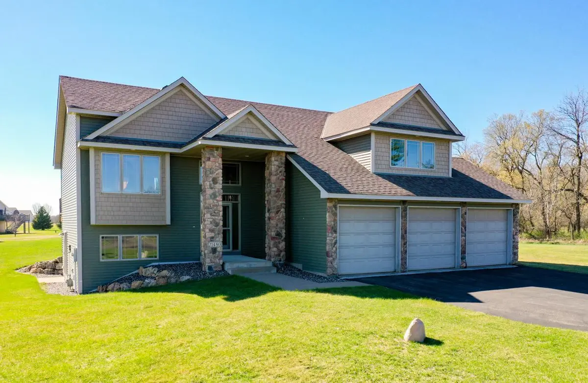 21480 Evergreen ST NW, Oak Grove, MN 55011