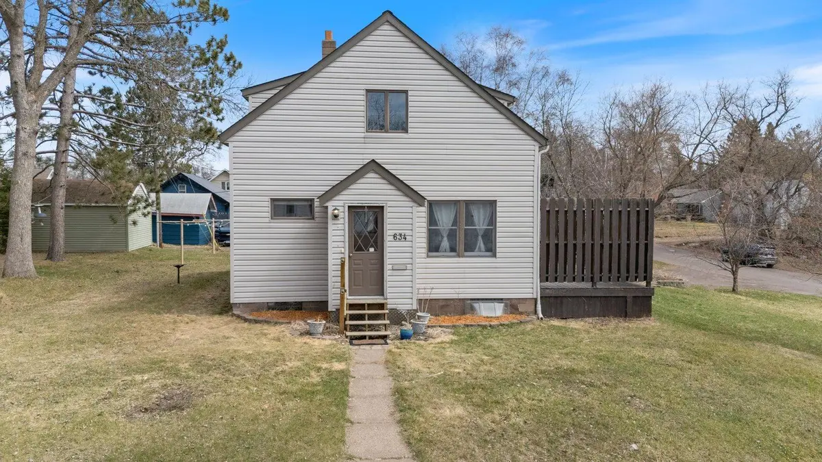 634 Oak ST, Cloquet, MN 55720