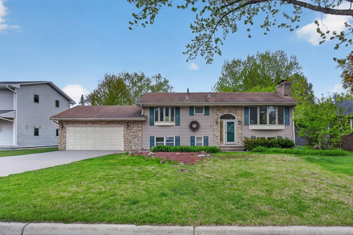 1373 Pike Lake DR, New Brighton, MN 55112