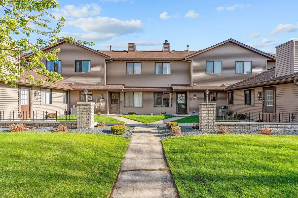 13252 90th AVE N, Maple Grove, MN 55369