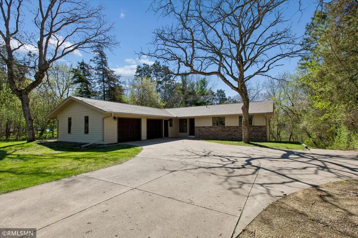 5904 325th ST, Cannon Falls, MN 55009
