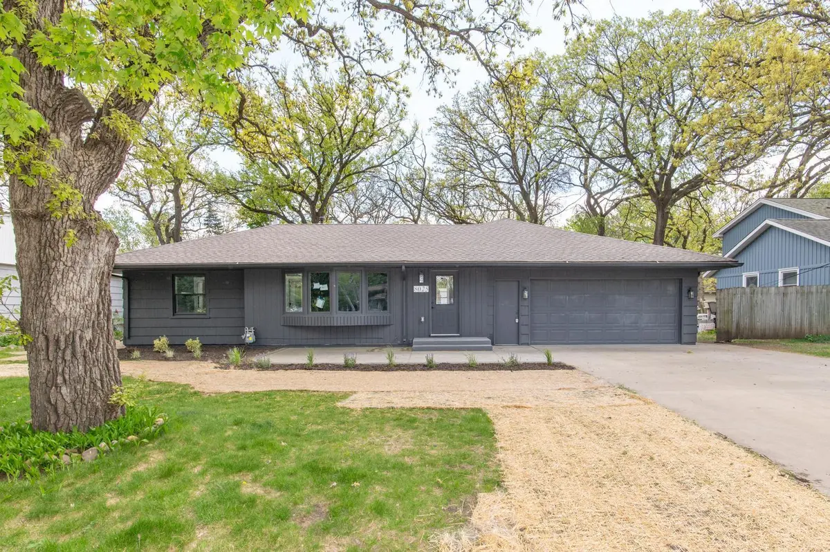 8025 W 26th ST, Saint Louis Park, MN 55426