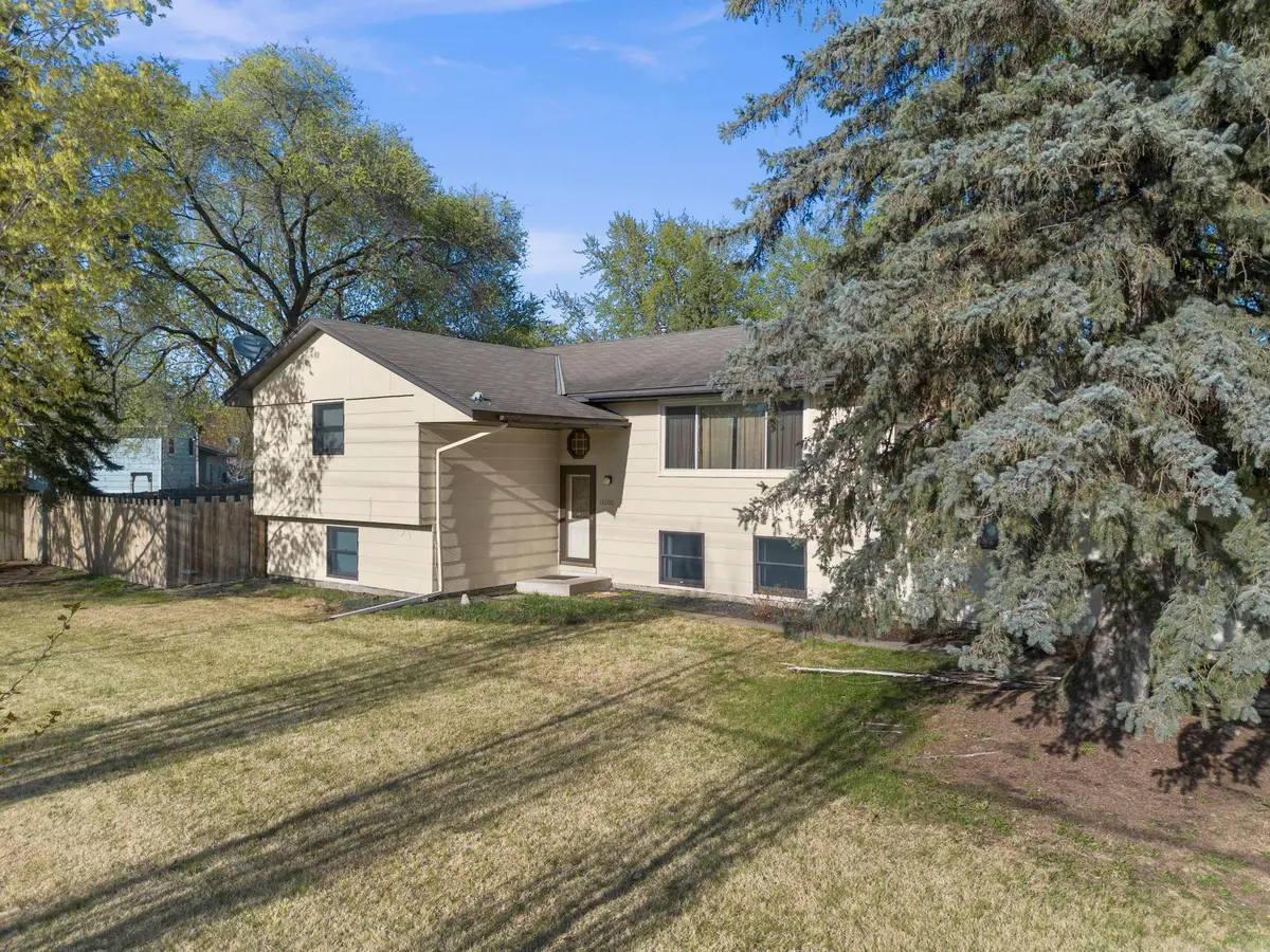 11500 Douglas DR N, Champlin, MN 55316