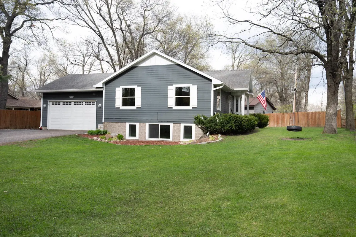 26339 Hillside DR, Zimmerman, MN 55398