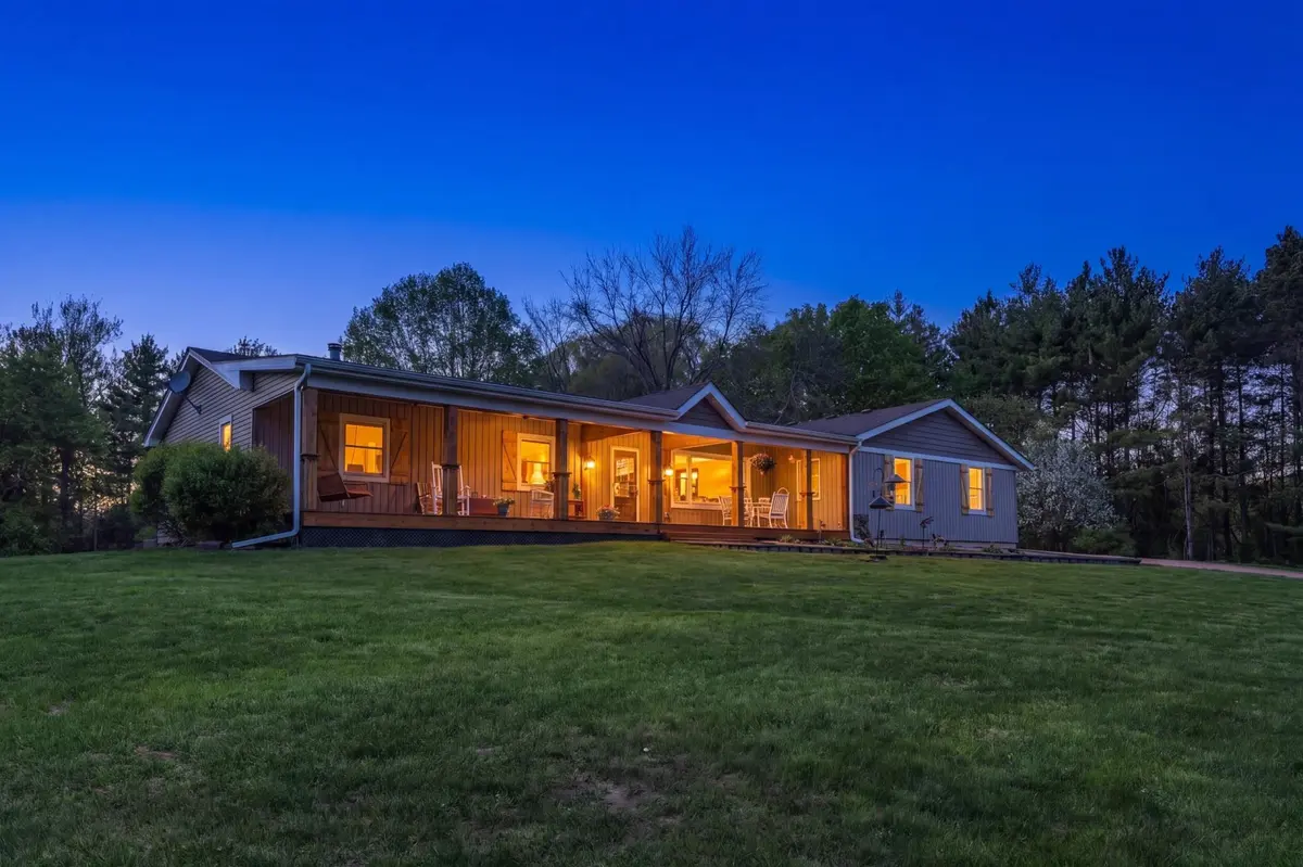 20220 Mushtown RD, Prior Lake, MN 55372