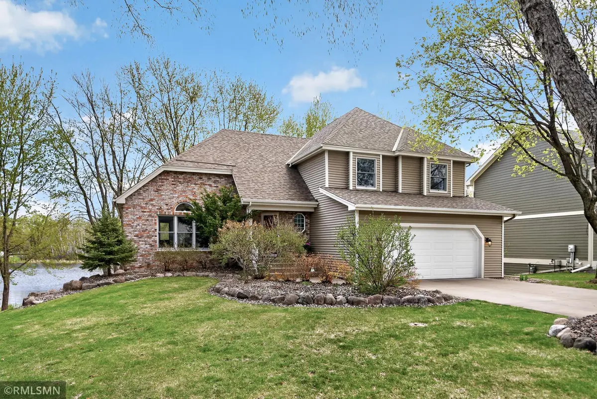 5266 Lakeview AVE, White Bear Twp, MN 55110