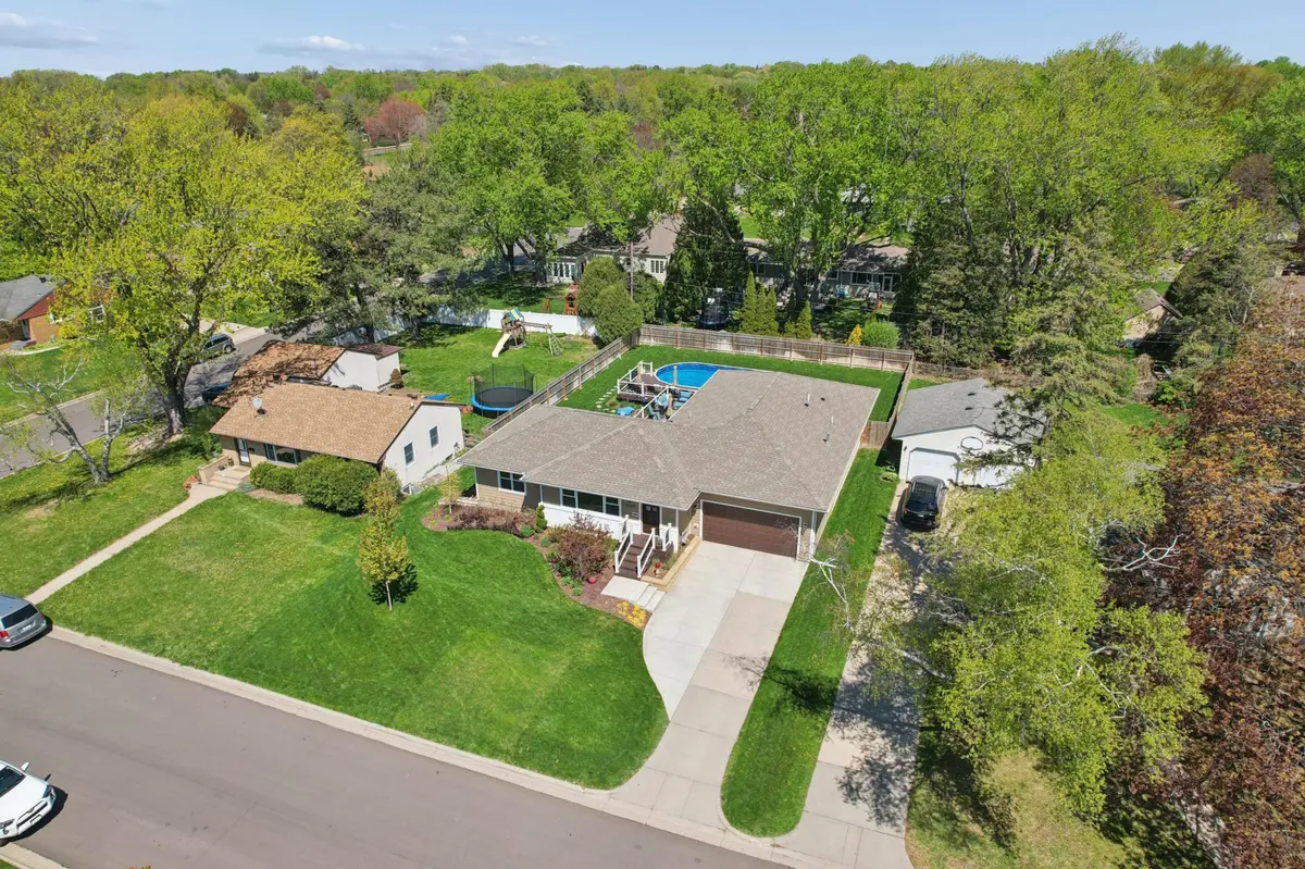 2505 W Armour TER, Saint Anthony, MN 55418