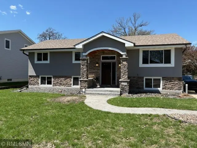 4521 Orchard AVE N, Robbinsdale, MN 55422
